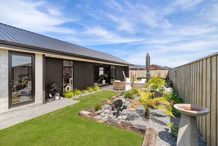 7 Boyce Lane Amberley_32