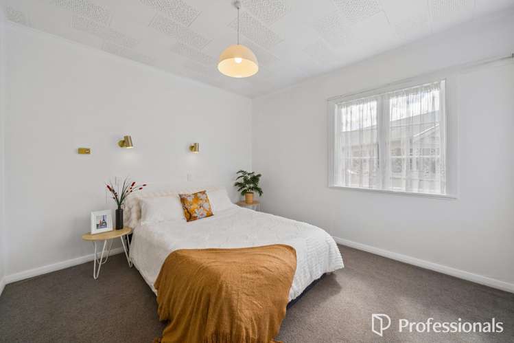 15 Naenae Road_3
