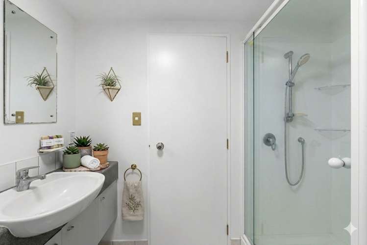 16B/3 Whitaker Place Grafton_8