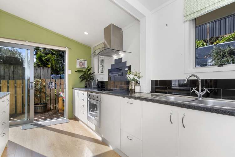 21 Burns Street Gate Pa_13