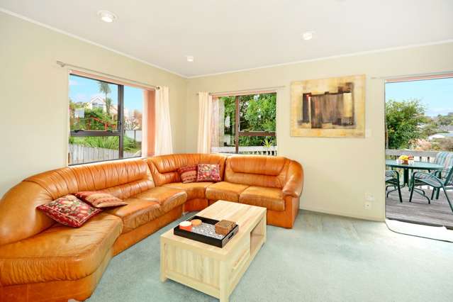 2/36 Knightsbridge Drive Forrest Hill_4