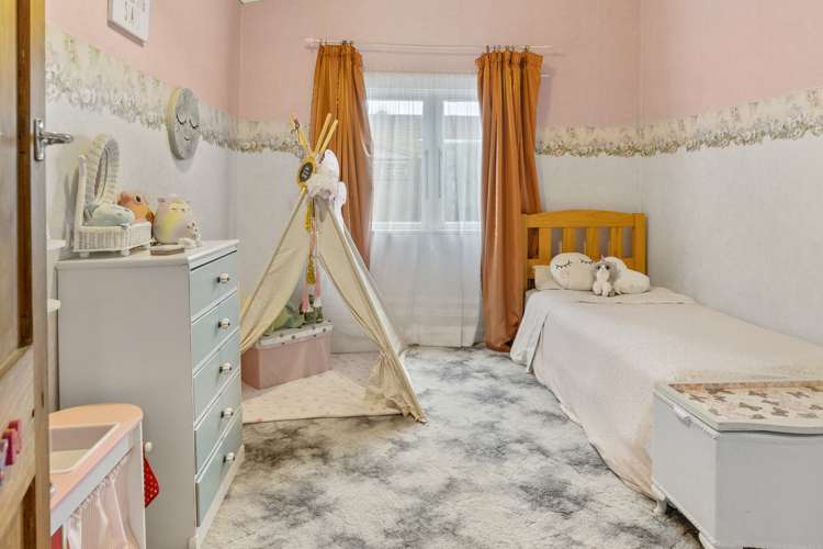 80 Whitby Road Wakefield_17