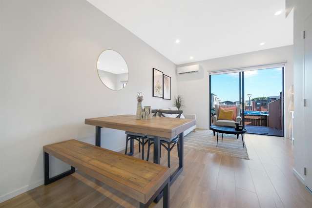 11 Hermitage Street Flat Bush_3