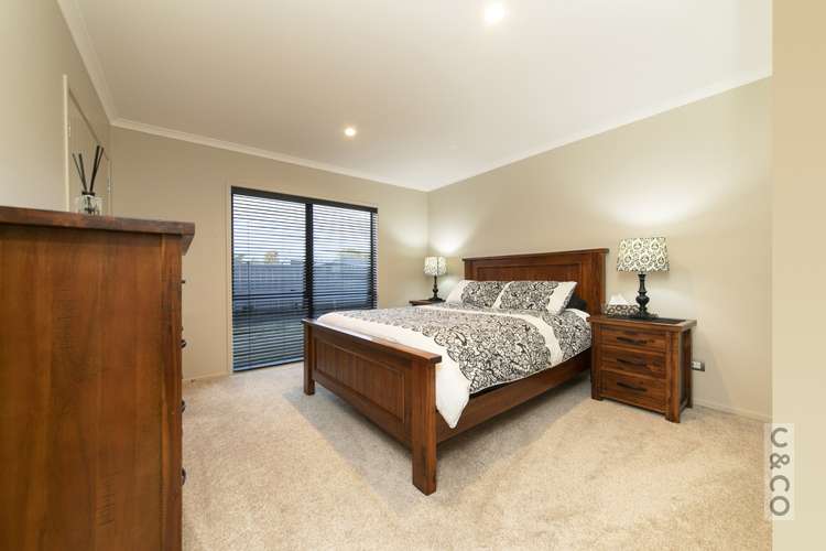 9 Jelas Drive Riverhead_15