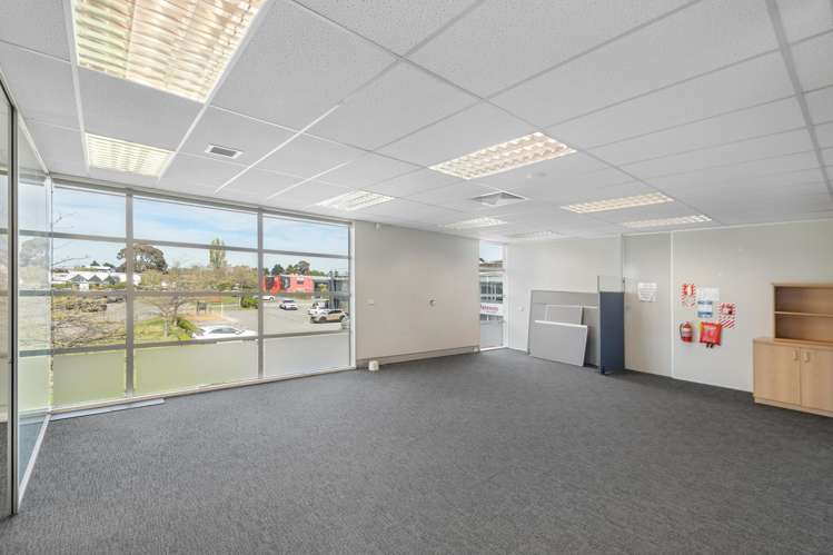 First floor, 567 Wairakei Road Burnside_12