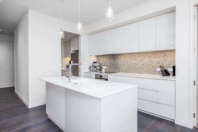 509 Green Lane West Epsom_12