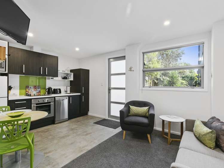 109a Golf Road New Lynn_13