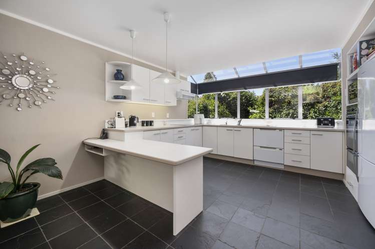 33 Grand Vue Road Kawaha Point_5