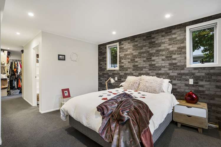 22 Enderby Drive Te Atatu Peninsula_13