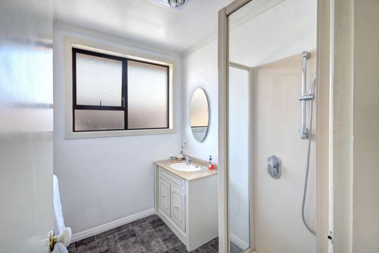 49 Doon Street Mosgiel_10