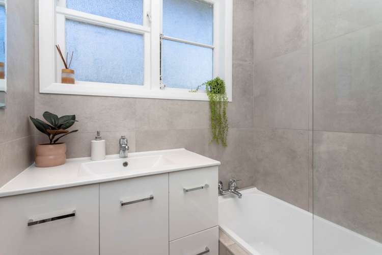 33 Matapan Road Panmure_12