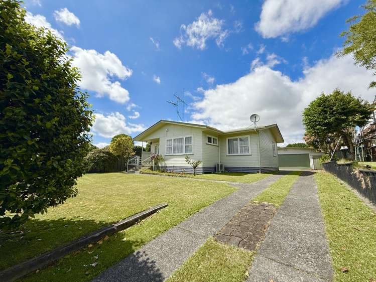 42 Carrington Crescent Tokoroa_16