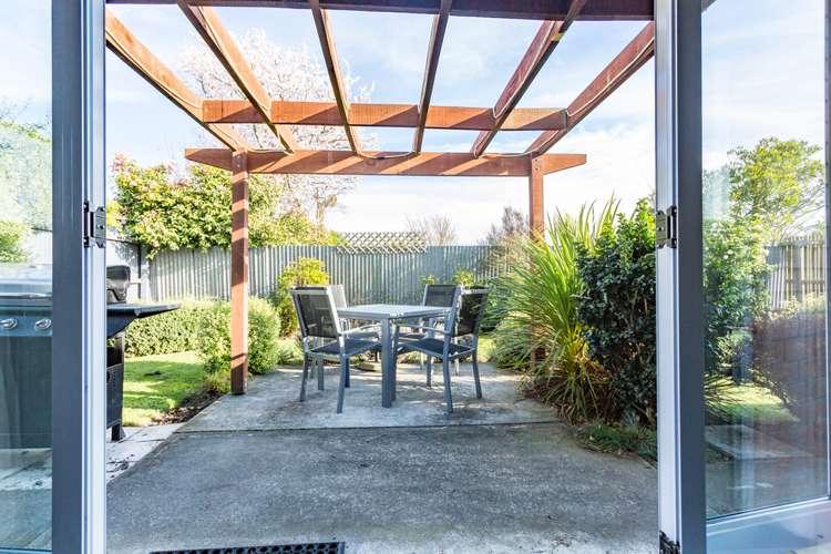 2/10 Jarrow Place Halswell_2