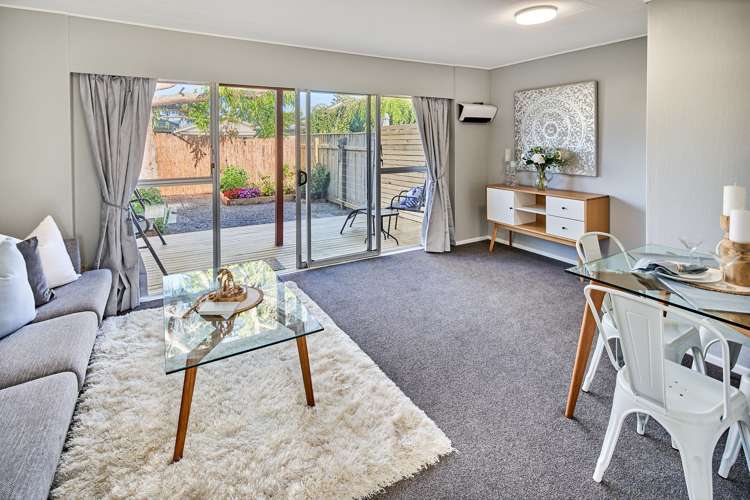 8f Montgomery Crescent Clouston Park_6