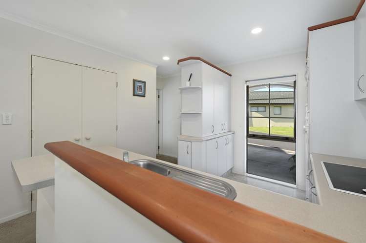 22/41 Manchester Way (The Village) Judea_7