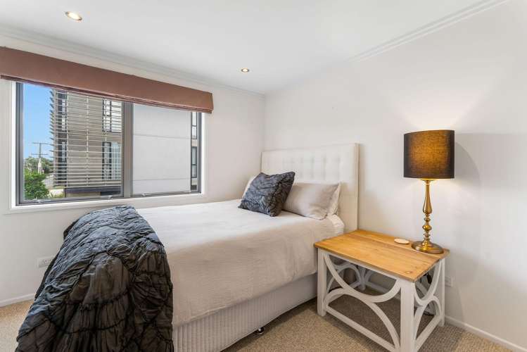 369A Oceanbeach Road Mt Maunganui_18