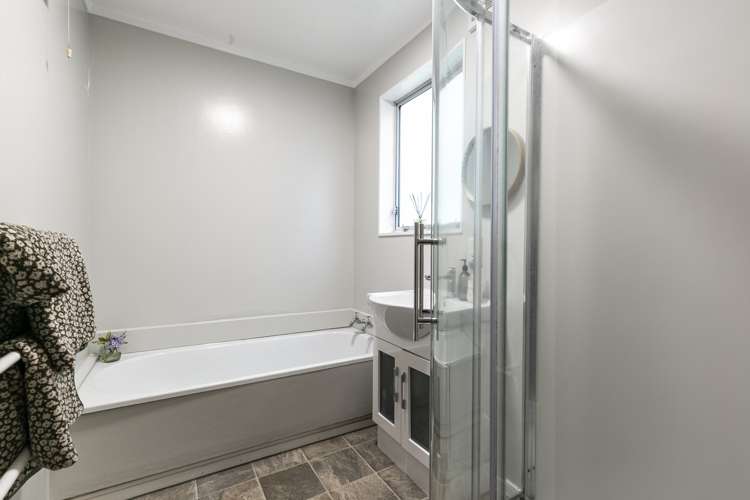 16a Govind Grove Ngaio_11