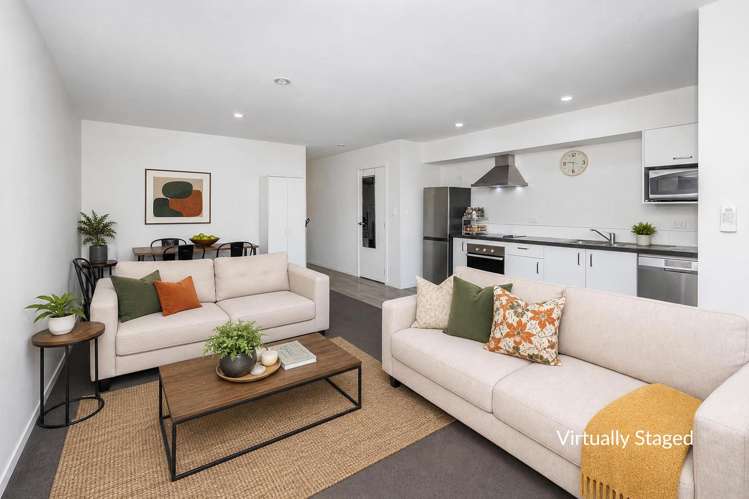 8/100 Knighton Road Hillcrest_8
