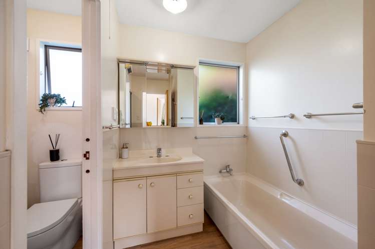 140 Aubrey Road Wanaka_15