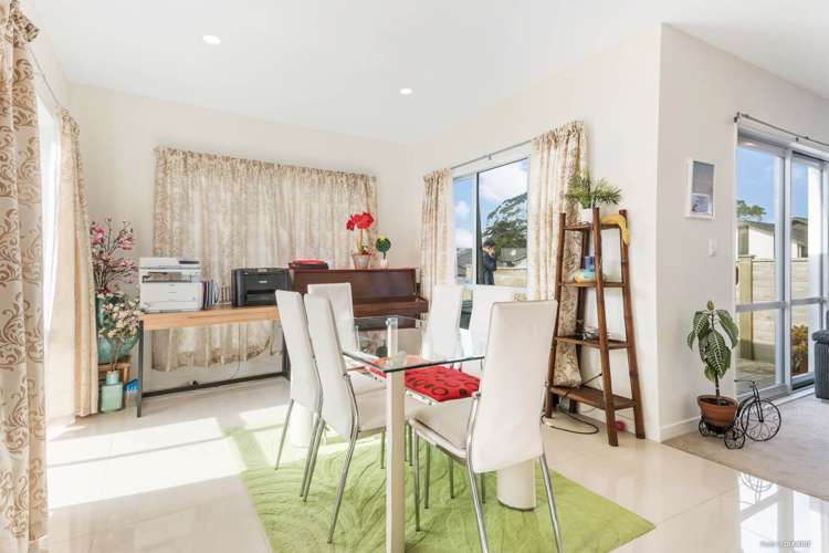 8 Pitsaw Lane Silverdale_7