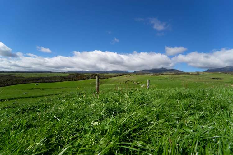 Quartz Range Road Bainham_19