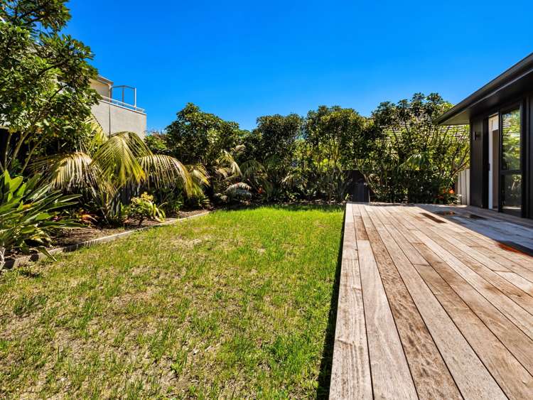 55 Marine Parade Mt Maunganui_21