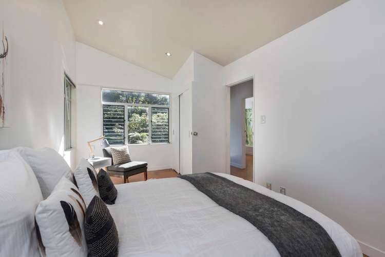 15 Takahe Road Titirangi_13