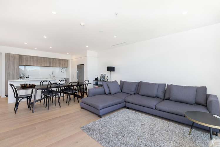 Apt 103, 3/33 Beach Road Tahunanui_4