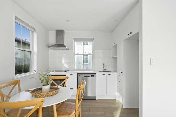 1/24 Hendon Street_2