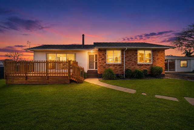 Renovated, 3 bed + 4 utility rooms