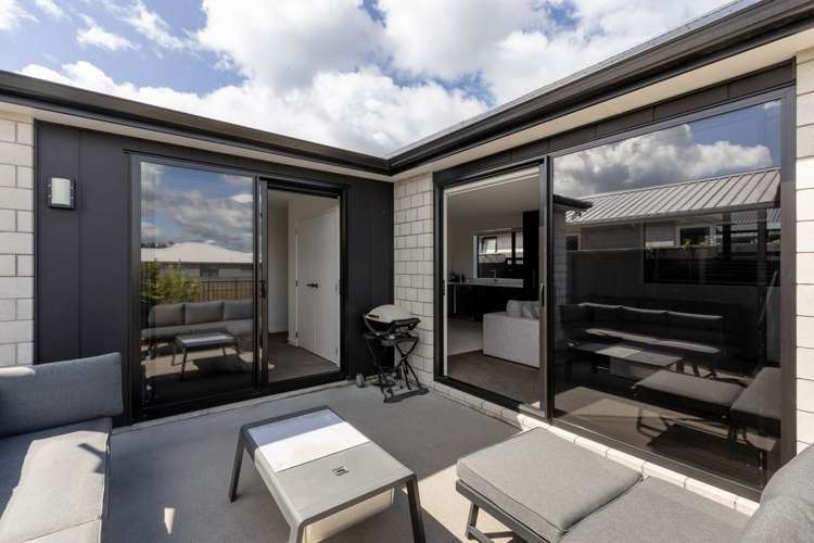 21 Tangaroa Place Poike_8