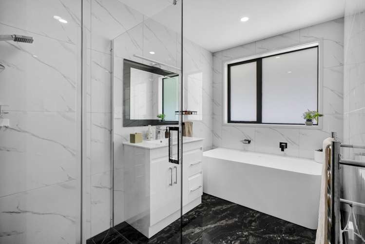 3 Frederick Place Whalers Gate_25