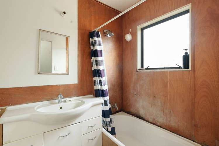 8a Lyn Grove Papamoa_10