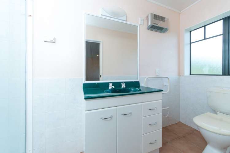 6 Gum Road Henderson Valley_21