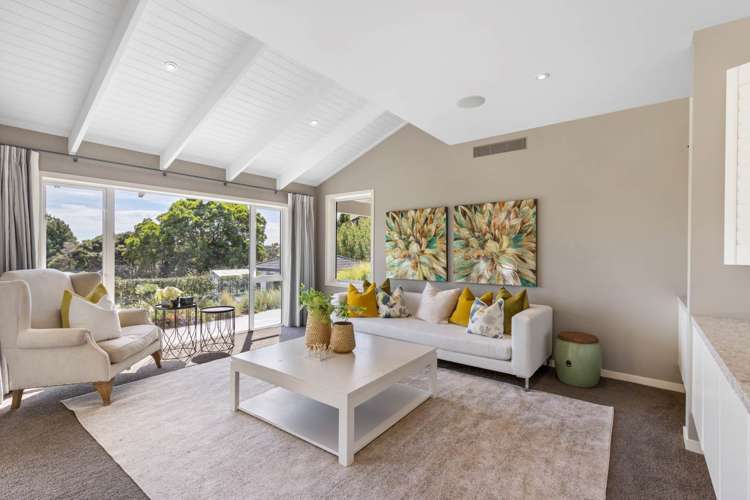 574 Ormiston Road Flat Bush_18