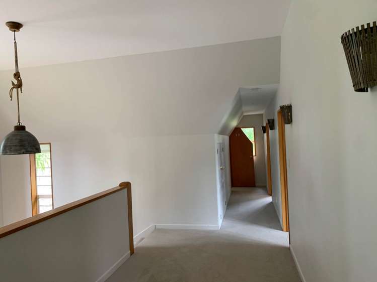 69 Croft Lane Riverhead_24