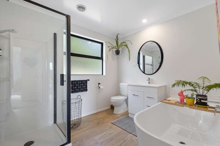 338 Valley Road Feilding_16