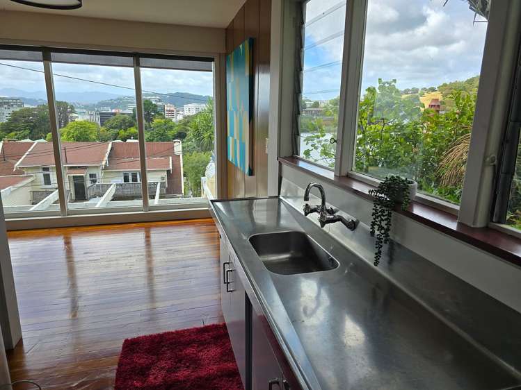 15 Barton Terrace Thorndon_5