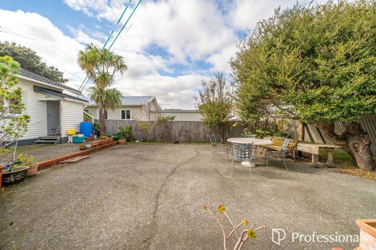 4 Emerson Street Petone_23