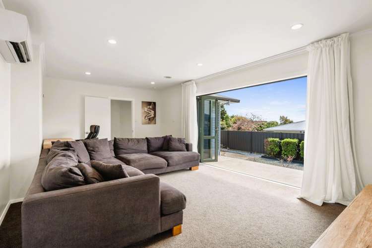 38 Churchill Avenue Richmond_8