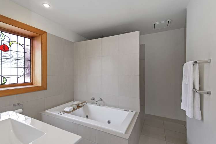 11 College Avenue Strowan_15