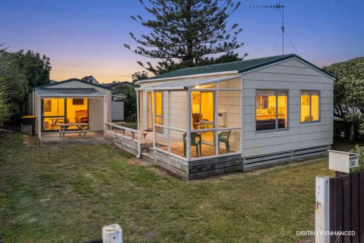 50 Park Avenue Waitarere Levin_27