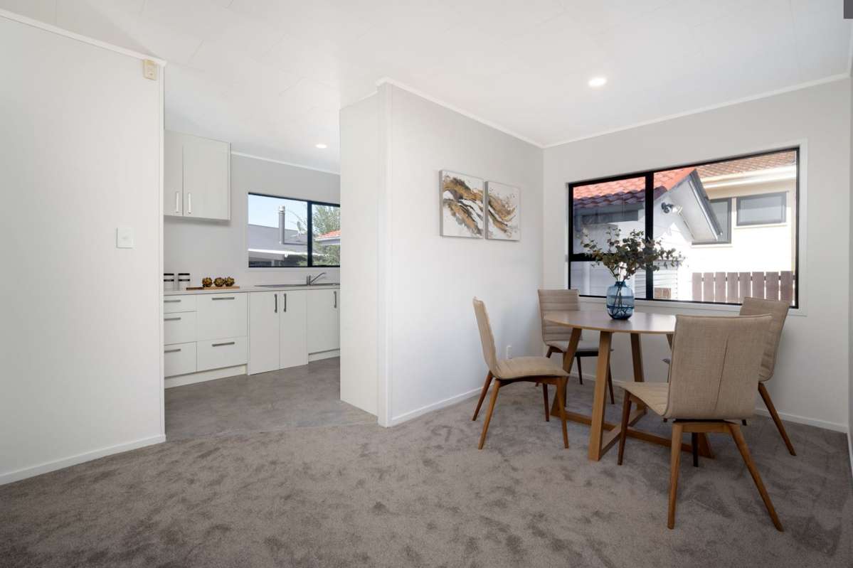 1/6 James Walter Place_4