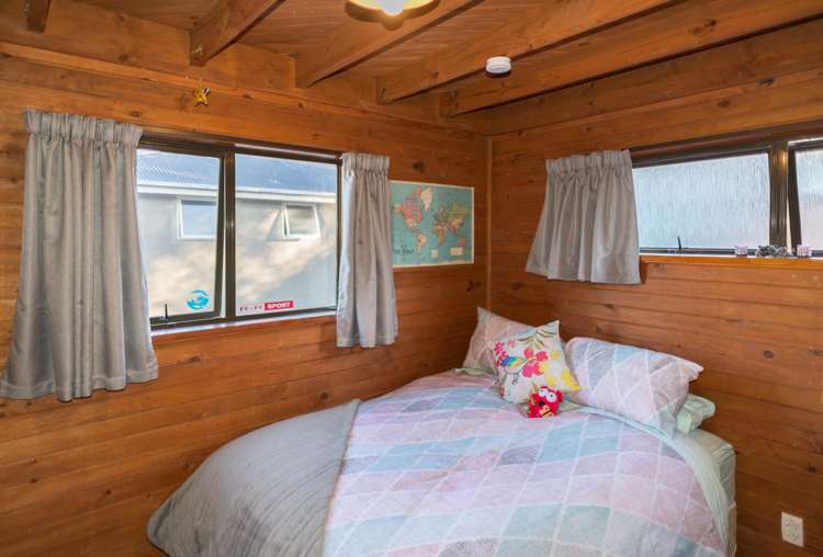2/114 Harbour Tce North Dunedin_11