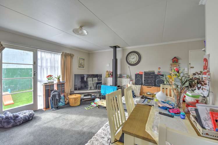 37a-D Wentworth Street Gore Surrounds_2