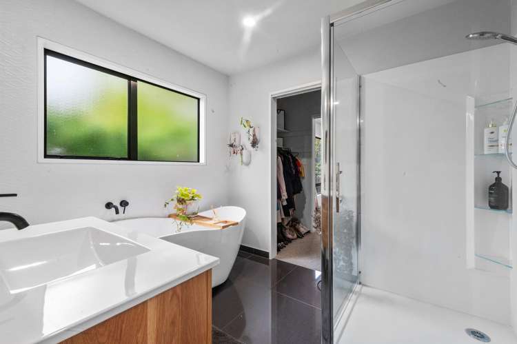 2/8 Hamish Place Westmorland_6