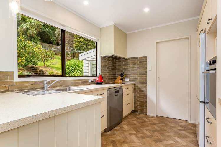 93 Leeward Drive Whitby_12