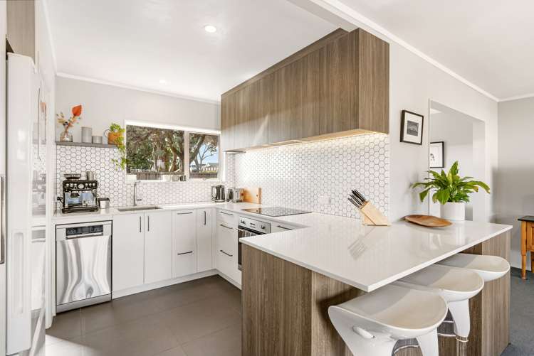 1/14 Butley Drive Farm Cove_6