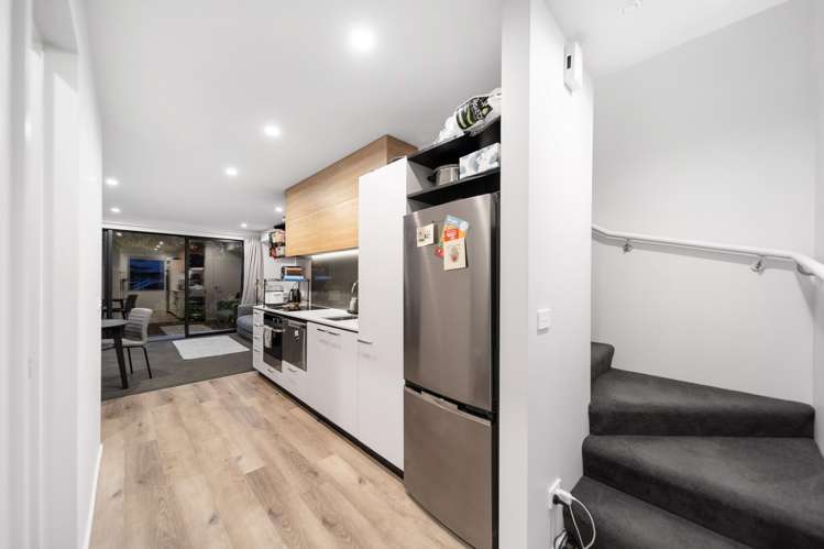 13/24 Percy Street Phillipstown_6