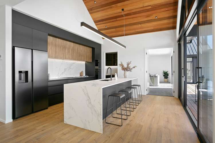 7 Artistic Avenue Leamington_8